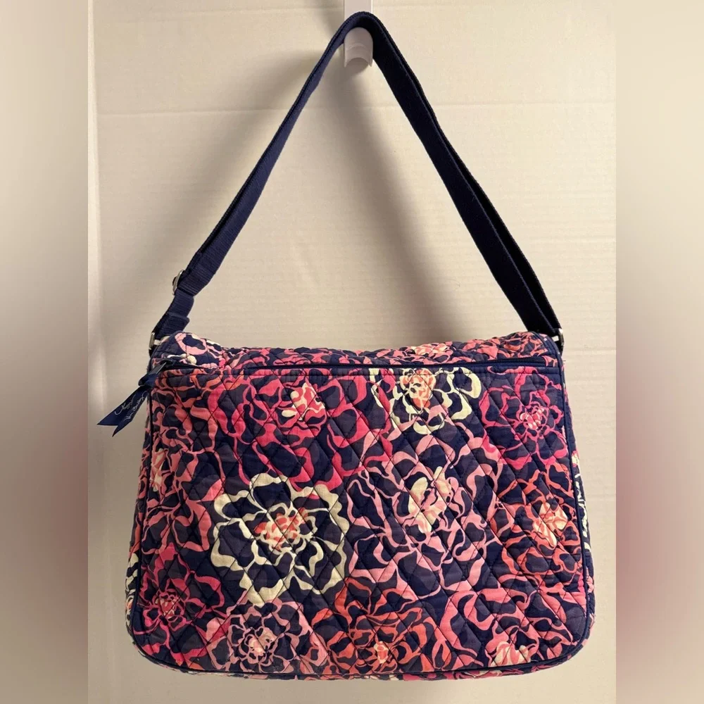 👜 Vera Bradley Quilted Laptop Messenger Bag | Floral Pink Navy | NWT